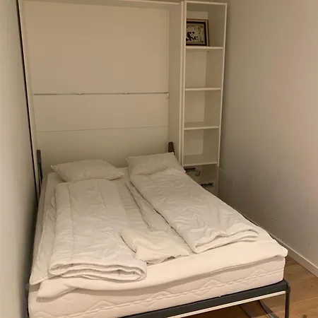 Op Het Strand, Enfin, Zo Goed Als...